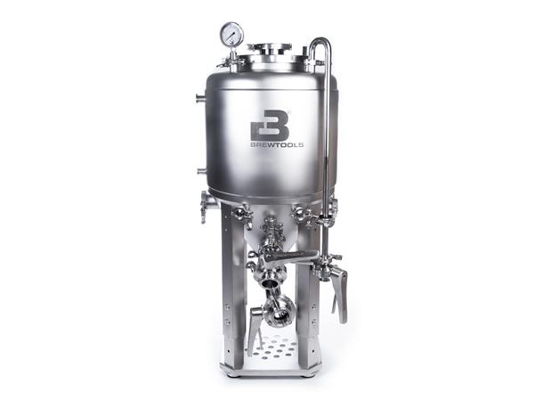 F40 Unitank 20-40 liters capacity 